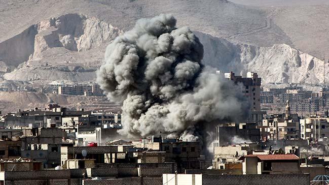 Halep'te sahra hastanesine bombal saldr