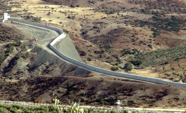 Hatay'dan Kilis'e kadar duvar rld