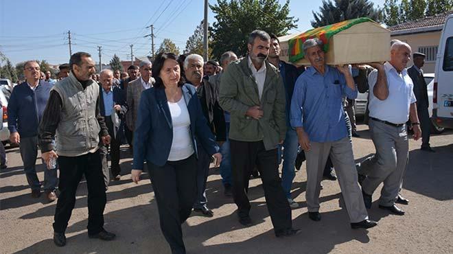 HDP milletvekili Aydoan, PKK'l terristin cenazesine katld