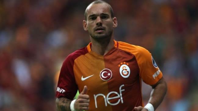 Sneijder devre aras Katar yolcusu