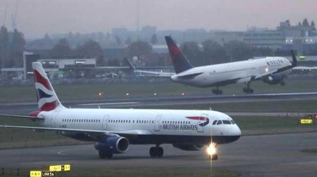 Kanada'da British Airways ua acil indi!