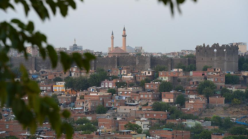 Diyarbakr Valilii: Toplanma arlar kanunsuz