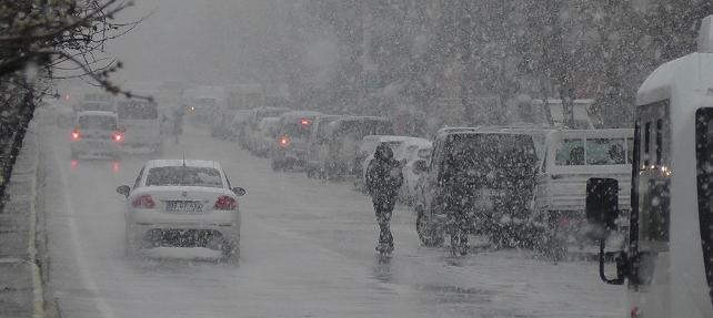 Hava durumu kar yaklat 9 ile yeni uyar!