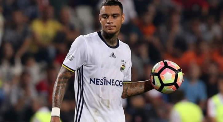 Fenerbahe'de van der Wiel'le balar koptu