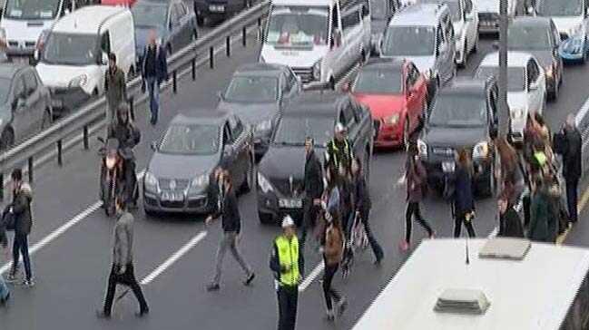 Zeytinburnu Merter metrobs dura ne zaman bitecek"