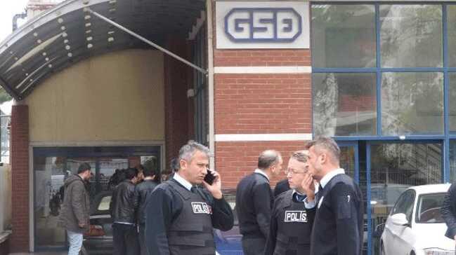 stanbul Maltepe Zmrtevler Mahallesi Nazm lker Sokak'ta patlama