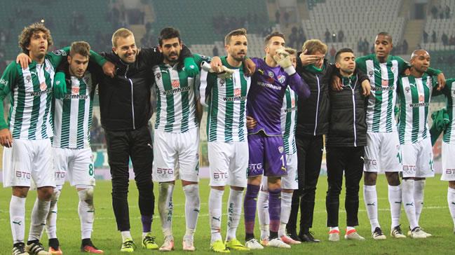 Bursaspor 3 hafta sonra kazand