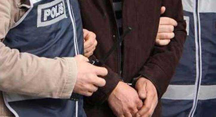 Hatay'da FET/PDY'den 12 polis tutukland        