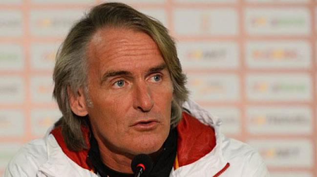 Jan Olde Riekerink'ten Orhan Atik aklamas