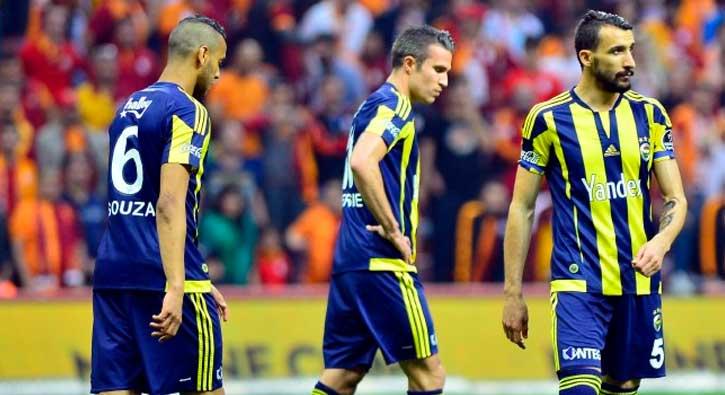 Fenerbahe'ye Van Persie ve Topal mjdesi