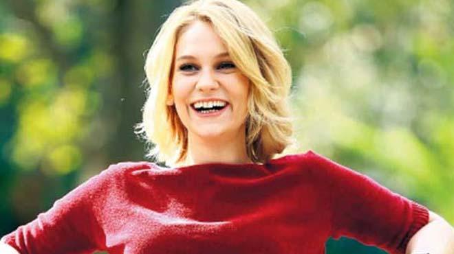 Farah Zeynep Abdullah arkc oluyor