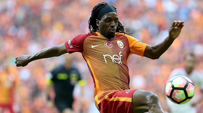 Galatasaray'da Luis Cavanda'nn bileti kesildi