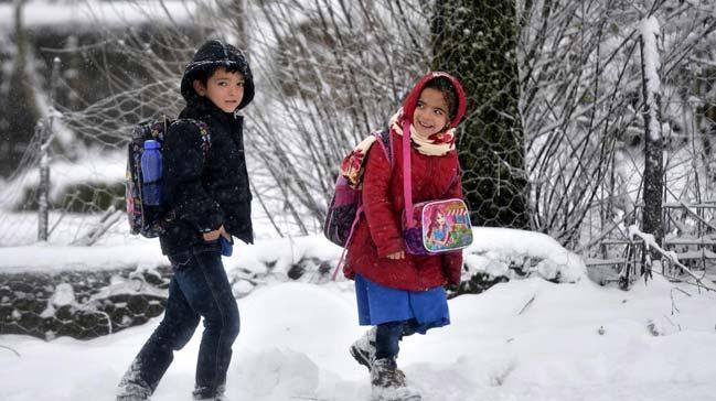 Youn kar ya nedeniyle baz illerde okullar tatil edildi