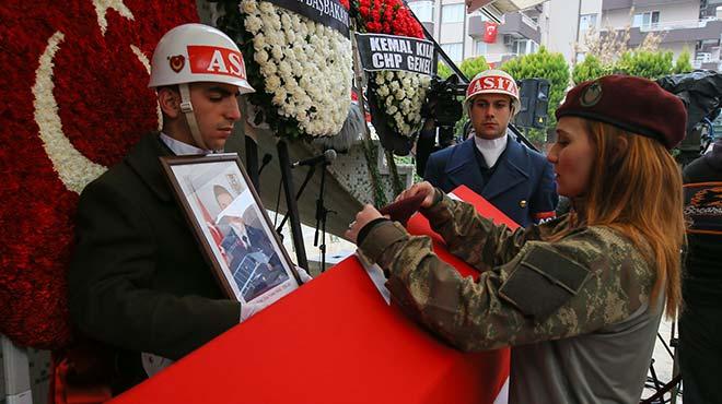 El Bab ehidi Astsubay Furkan Yava', ailesi el ele uurlad