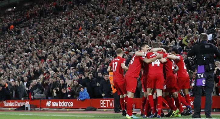 ngiltere'deki dev mata kazanan Liverpool