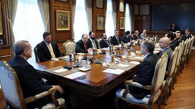 Cumhurbakan Erdoan TBF heyetini kabul etti