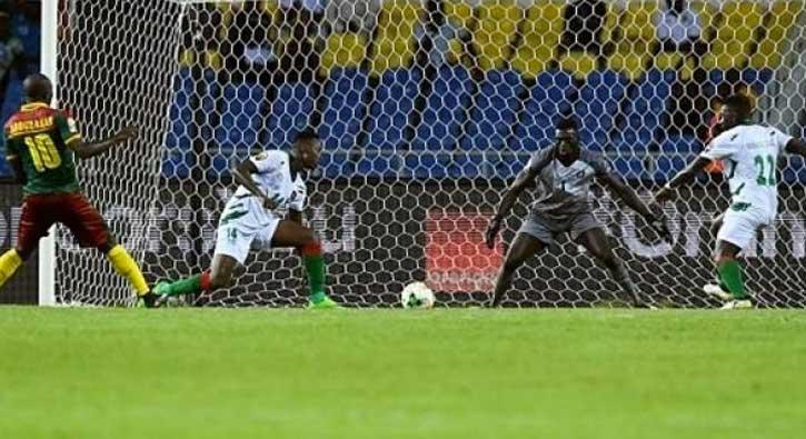 Kamerun 2 golle geri dnd