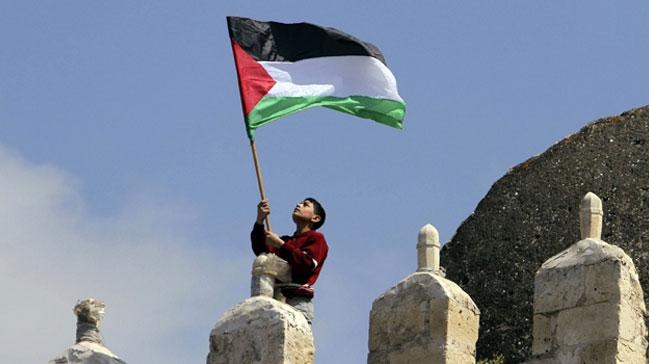 srail, Gazze eridine yeniden inaat malzemesi giriini onaylad