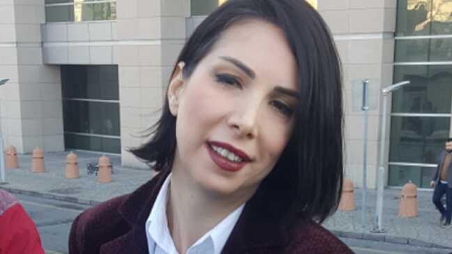 unlu sarkici tugba ozerk ile altan nuh tek celsede bosandi