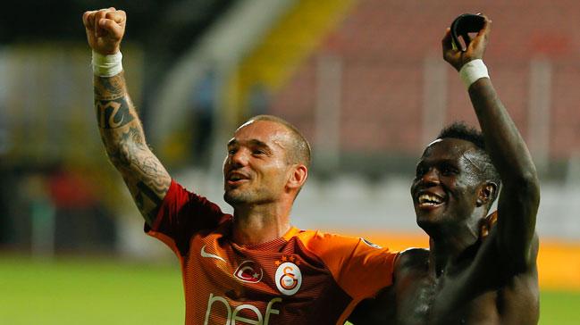 Galatasaray'a Bruma ve Sneijder mjdesi