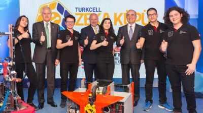 Turkcellin Zeka Kp genleri robot retiyor, gelecee yn veriyor