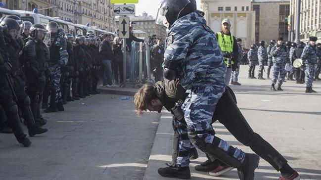 Rusya'daki protestolarda en az 500 muhalif gzaltna alnd