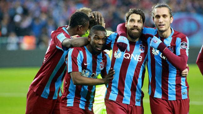 Olcay ahan'dan Gkhan Tre'ye: Trabzon'a gel kardeim...