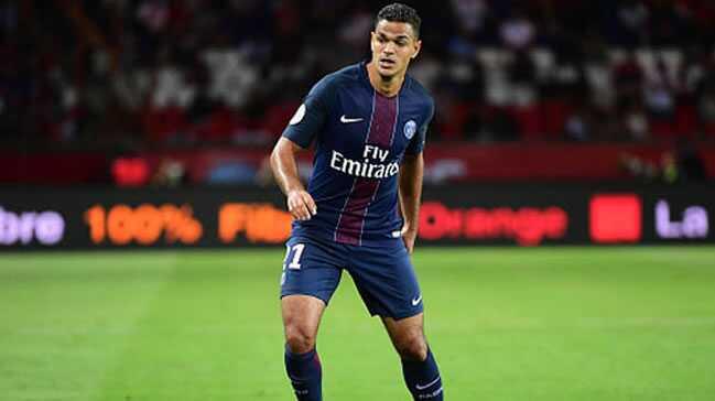 Fenerbahe Hatem Ben Arfa'nn menajeriyle grt