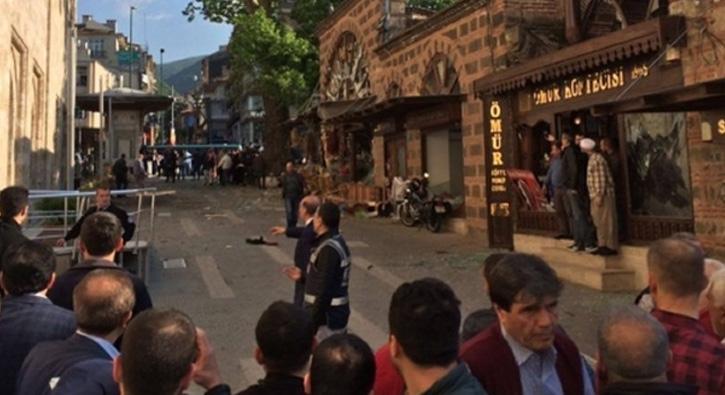 'Bursa Ulu Cami' canl bomba saldrs sanklarna mebbet