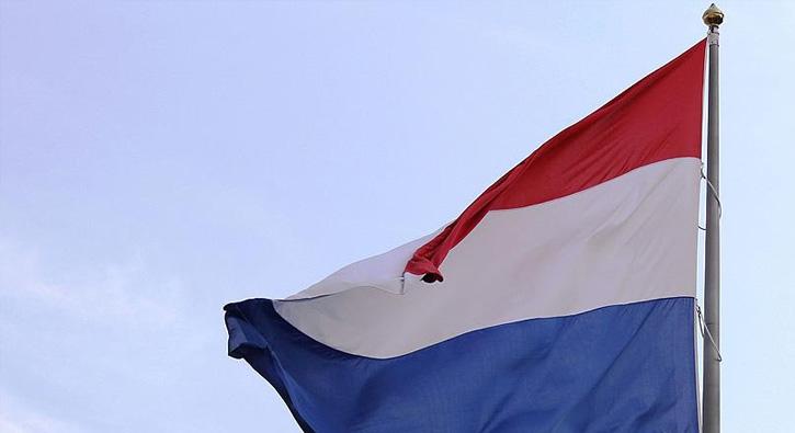 Eletirel yayn yapan gazetecilere Hollanda'da engelleme