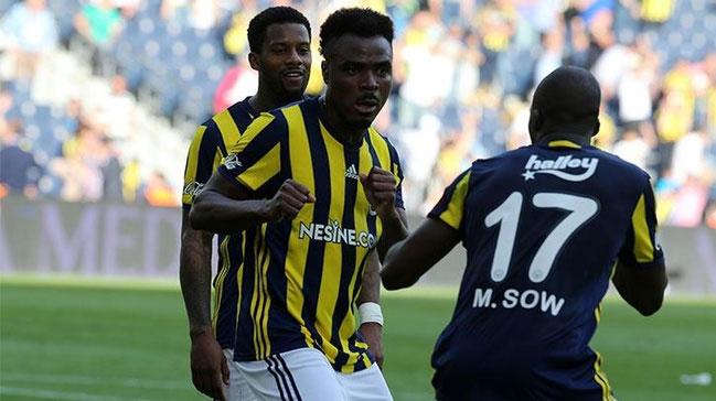 Emenike 2017'de ilk kez lig mana kt