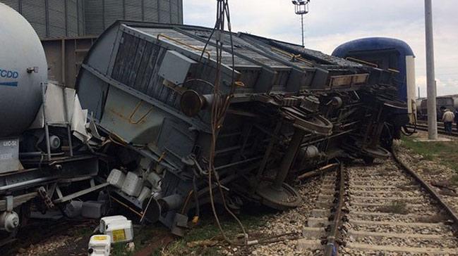 Krkkale'de tren kazas 1 l, 3 yaral