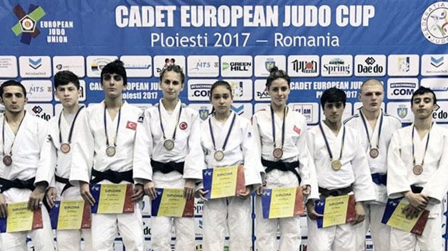 mitler Judo Milli Takmmz Polonya'da 13 madalya kazand