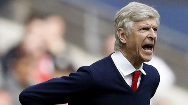 Arsene Wenger sportif direktrlk aklamas