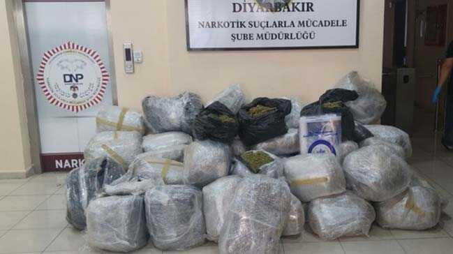 Diyarbakr'da 342 kilogram esrar ele geirildi