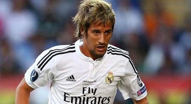 Galatasaray'n istedii Coentrao'ya Sporting Lizbon da talip oldu