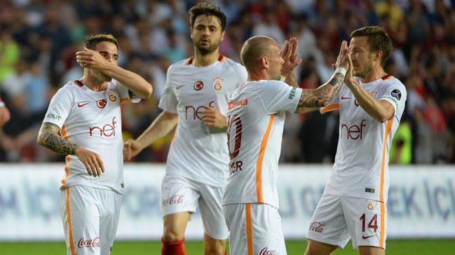 Galatasaray, Gaziantepspor'un umutlarn bitirdi