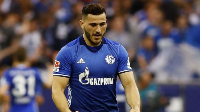 Arsenal Sead Kolasinac' kadrosuna katt