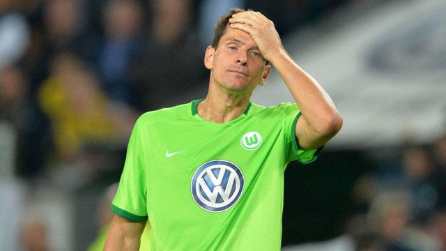 Wolfsburg'ta kalmak iin ampiyonlar Ligi'ni art koan Mario Gomez, sznden dnecek gibi