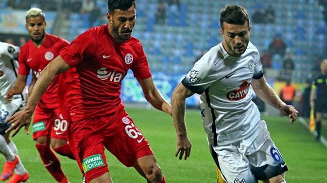 aykur Rizespor'da zgr ek ameliyat oldu