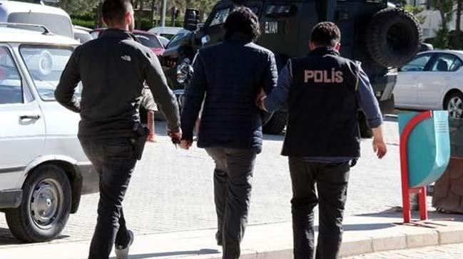 Kayseri'de eski polislere FET operasyonu: 20 gzalt