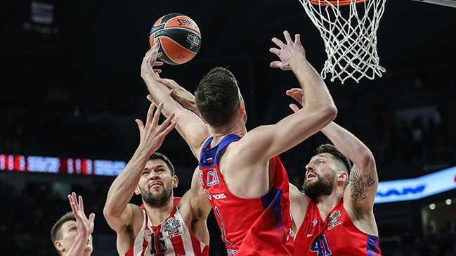 Euroleague'de ilk finalist Olympiakos