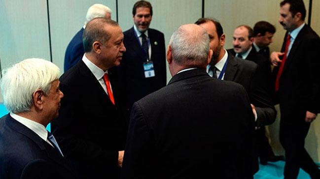 Cumhurbakan Erdoan ve Pavlopulos Fenerbahe'yi konutu