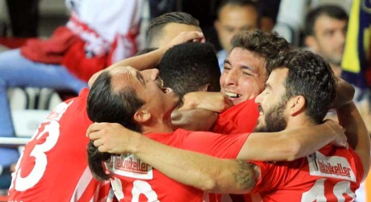 Antalyaspor, Sper Lig tarihinde bir sezondaki en ok puanna ulat