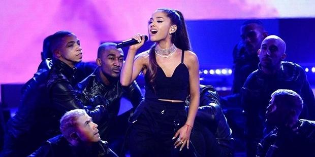 Ariana Grande kimdir" Konserinde terr saldr olan Ariana Grande'den aklama