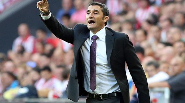 Barcelona Ernesto Valverde ile anlamaya vard