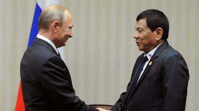 Duterte, Putin'den silah istedi