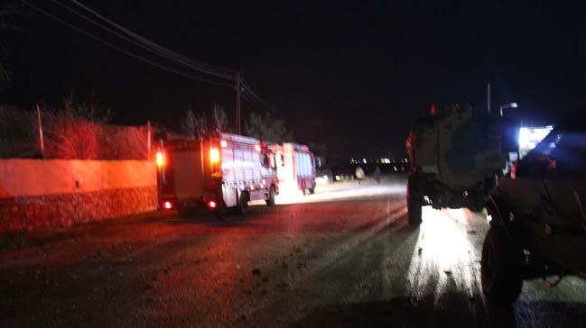 Mardin'de polis arac devrildi: 3 yaral