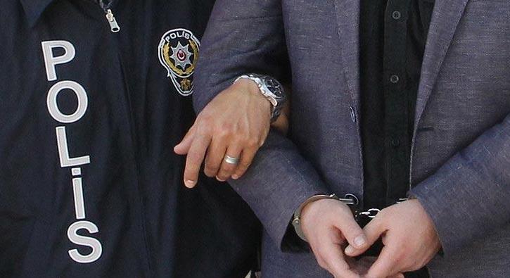 Antalya'da eski emniyet mensubunun da aralarnda bulunduu 3 kii FET'den tutukland