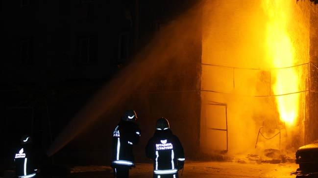 Baclar'da doalgaz hattnda yangn